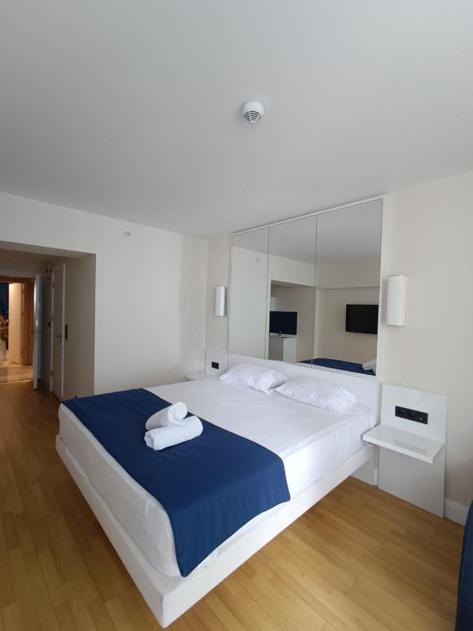 Orbi City Aparthotel バトゥーミ エクステリア 写真