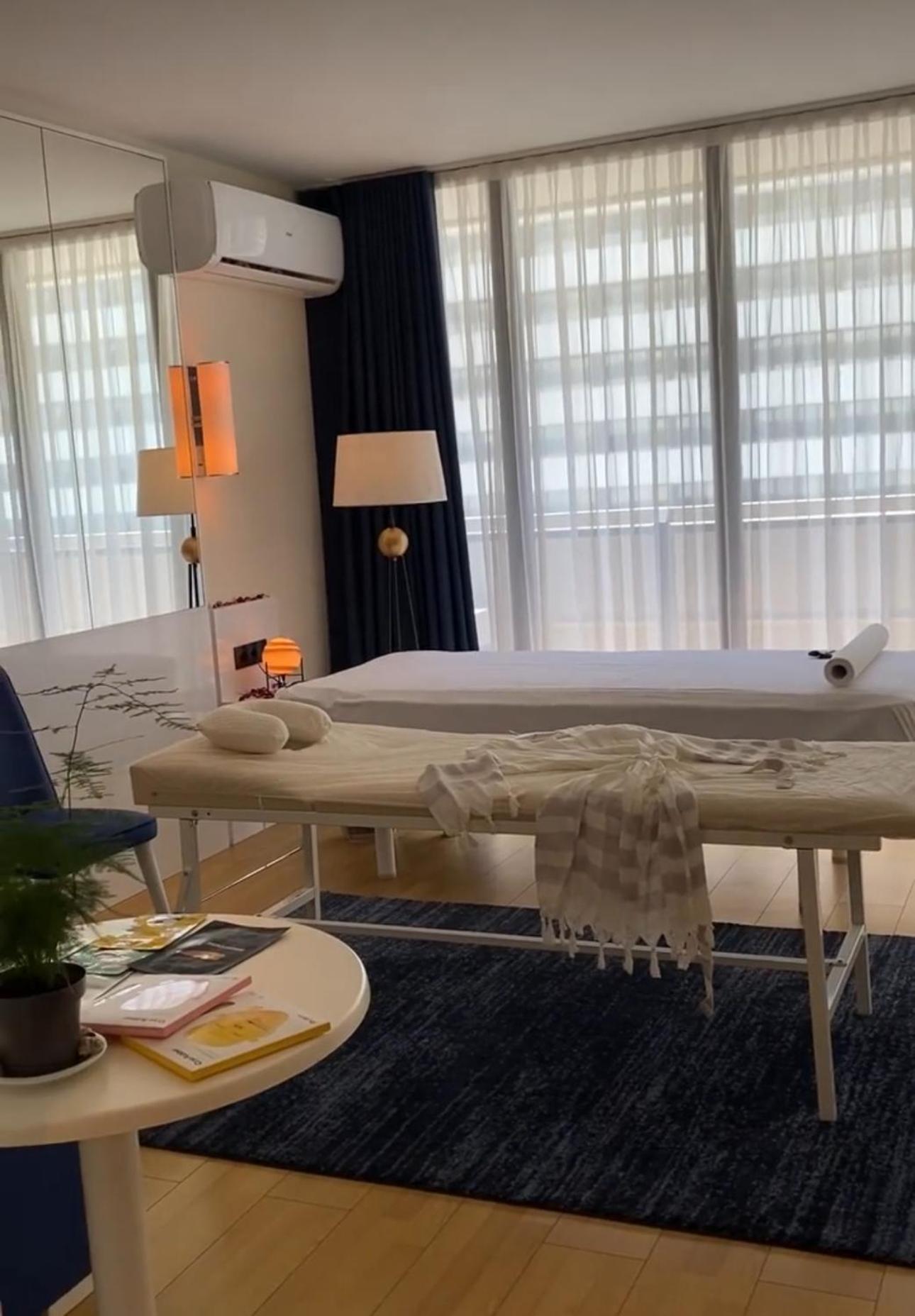 Orbi City Aparthotel バトゥーミ エクステリア 写真